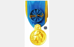 13 Mai 2023 - St Barthélémy d'Anjou - 2 médailles de Bz et une d'Or
